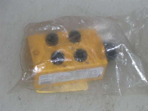 TURCK VB40-P7X7-B1161 *NEW IN FACTORY BAG*
