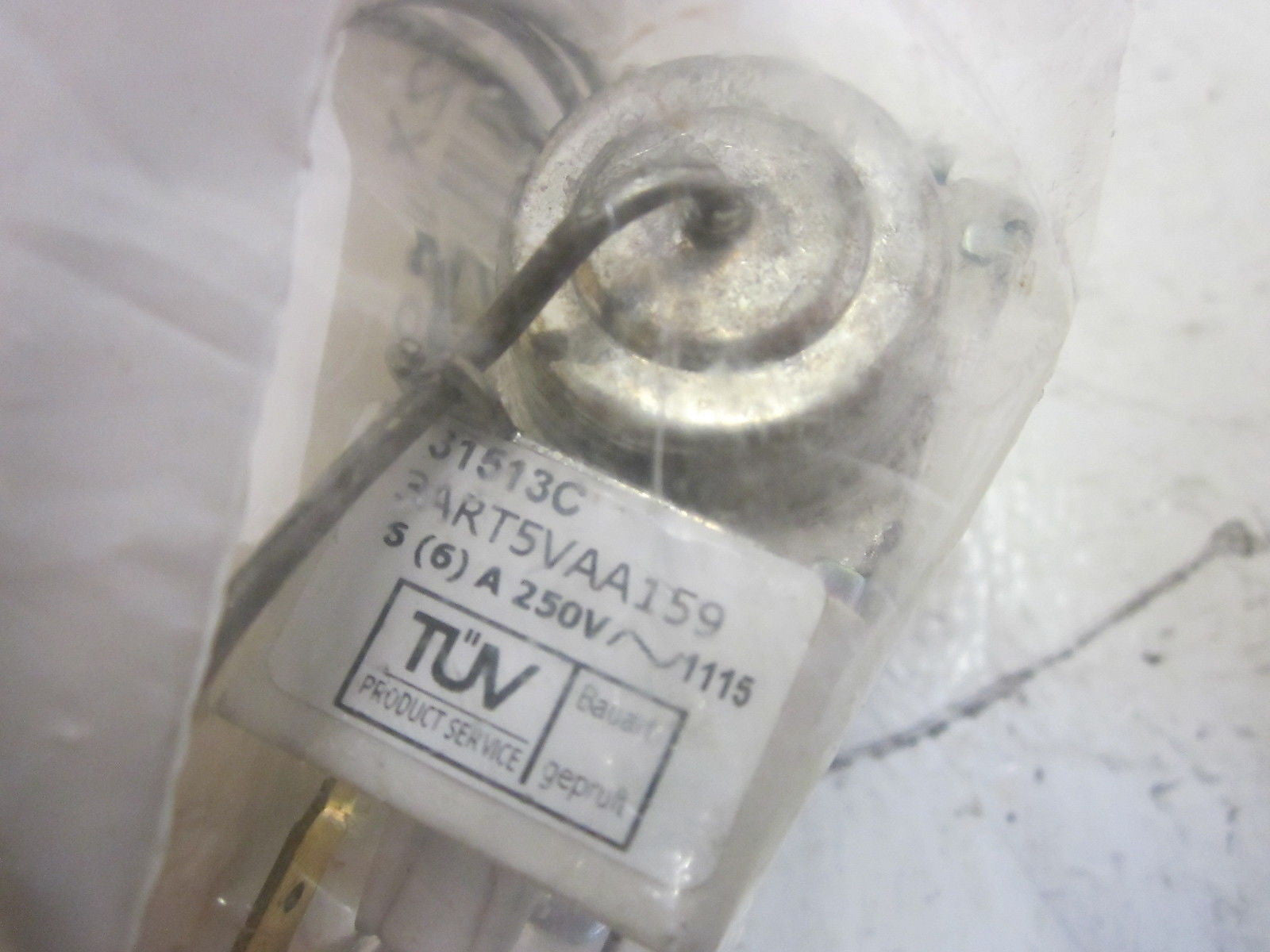 TUV PRODUCT SERVICE 31513C TEMPERATURE CONTROL 250V *NEW IN A BAG*
