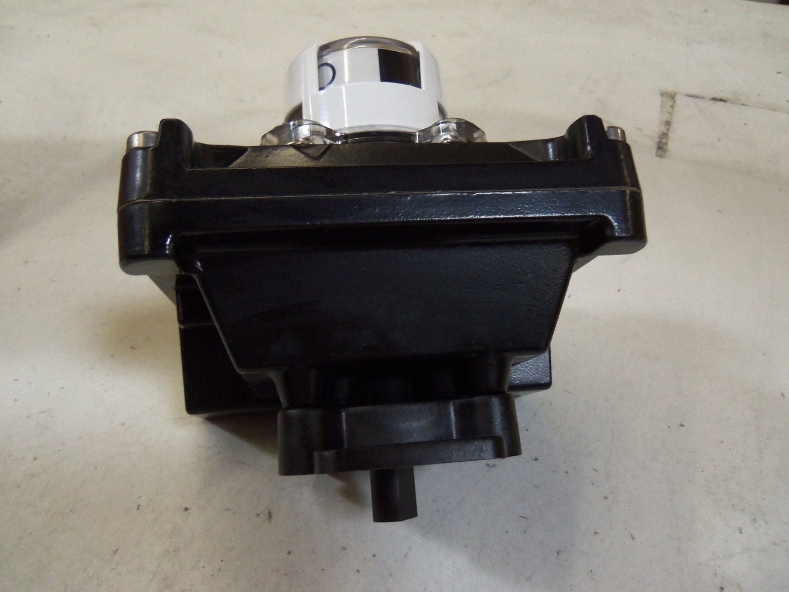 TYCO TY60032-004 *USED*