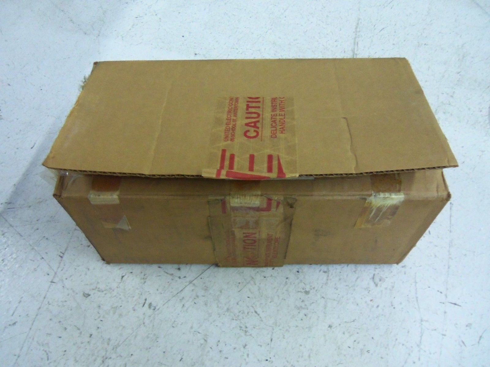 UNITED ELECTRIC 800-6BS TEMPERATURE SWITCH *USED*
