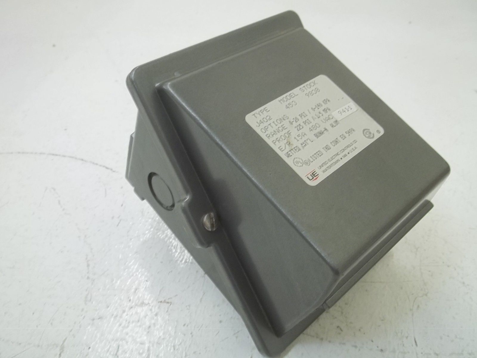 UNITED ELECTRIC J402-453 15AMPS *NEW NO BOX*