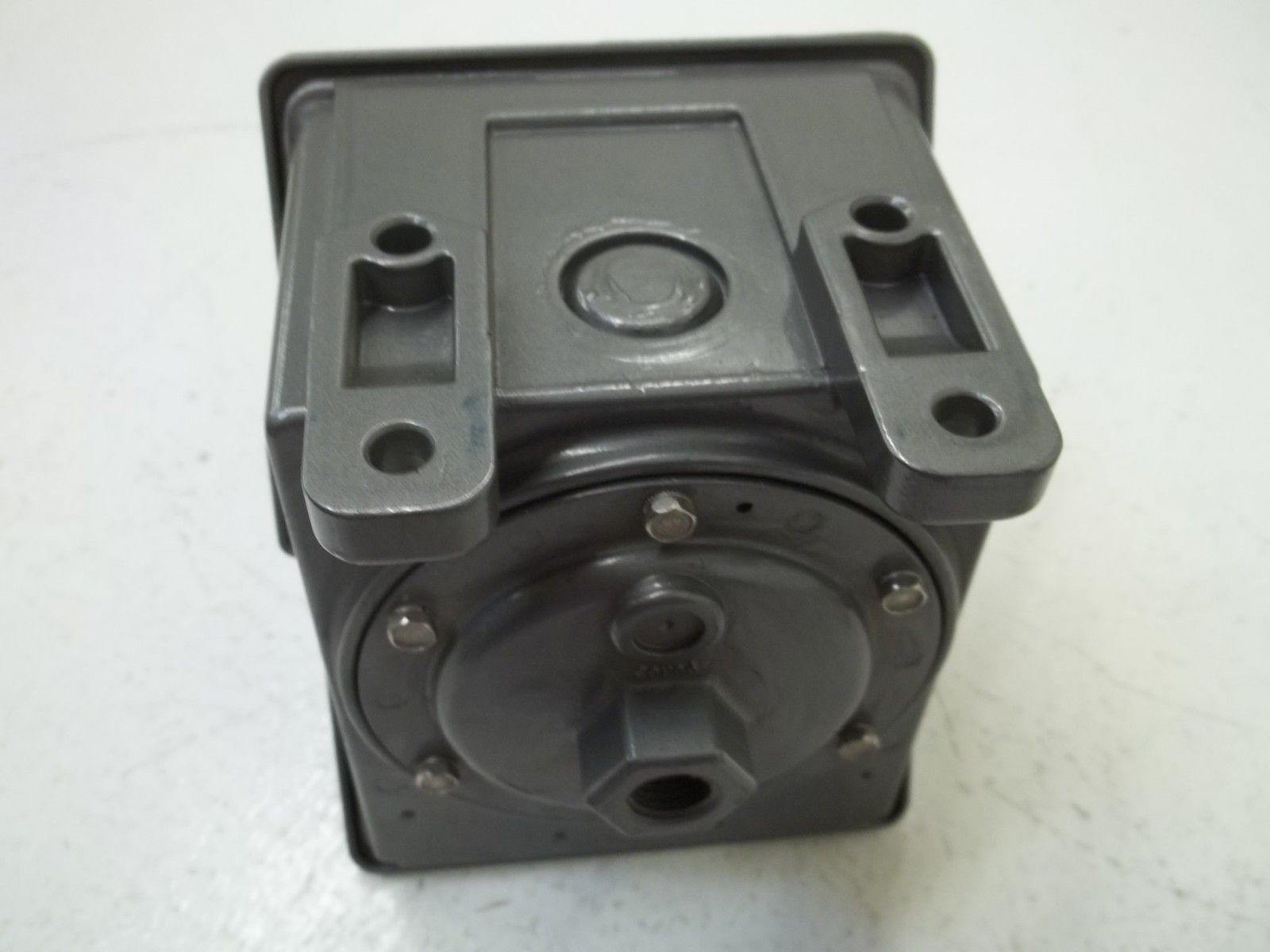 UNITED ELECTRIC J402-453 15AMPS *NEW NO BOX*