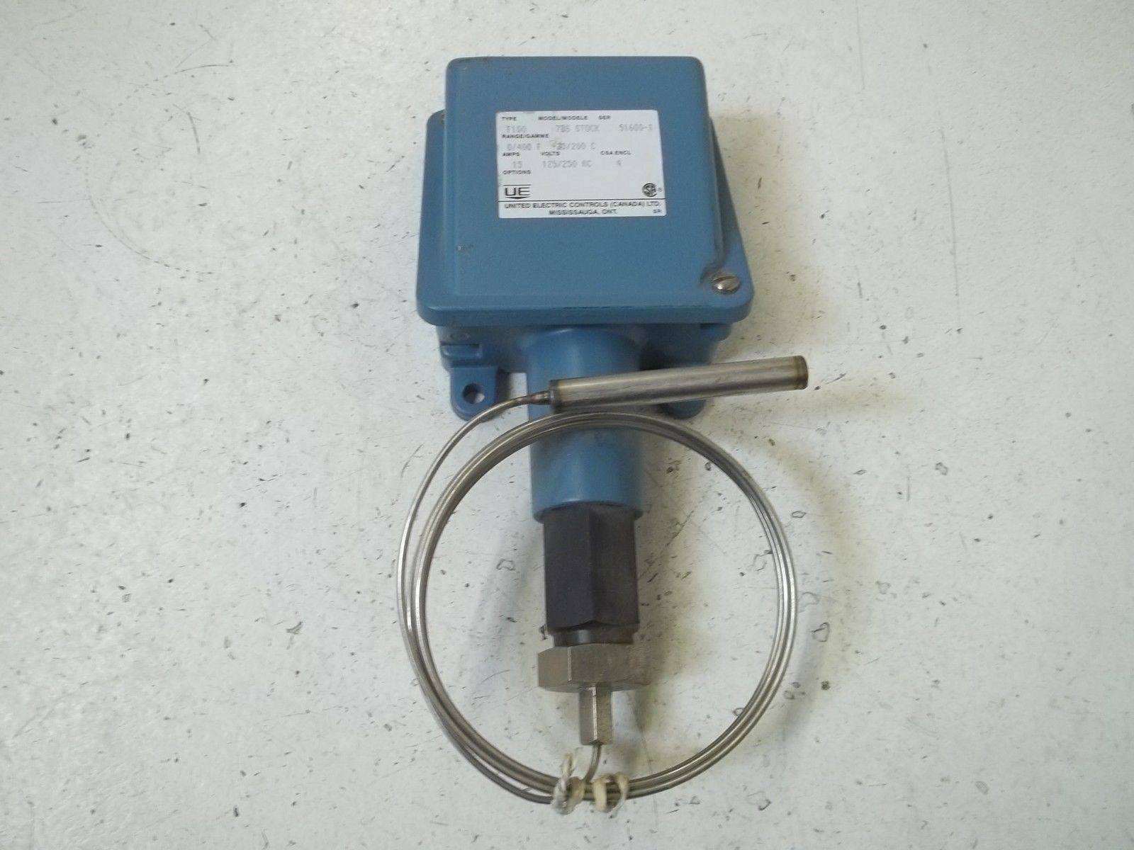UNITED ELECTRIC F100-7BS TEMPERATURE SWITCH *NEW NO BOX*