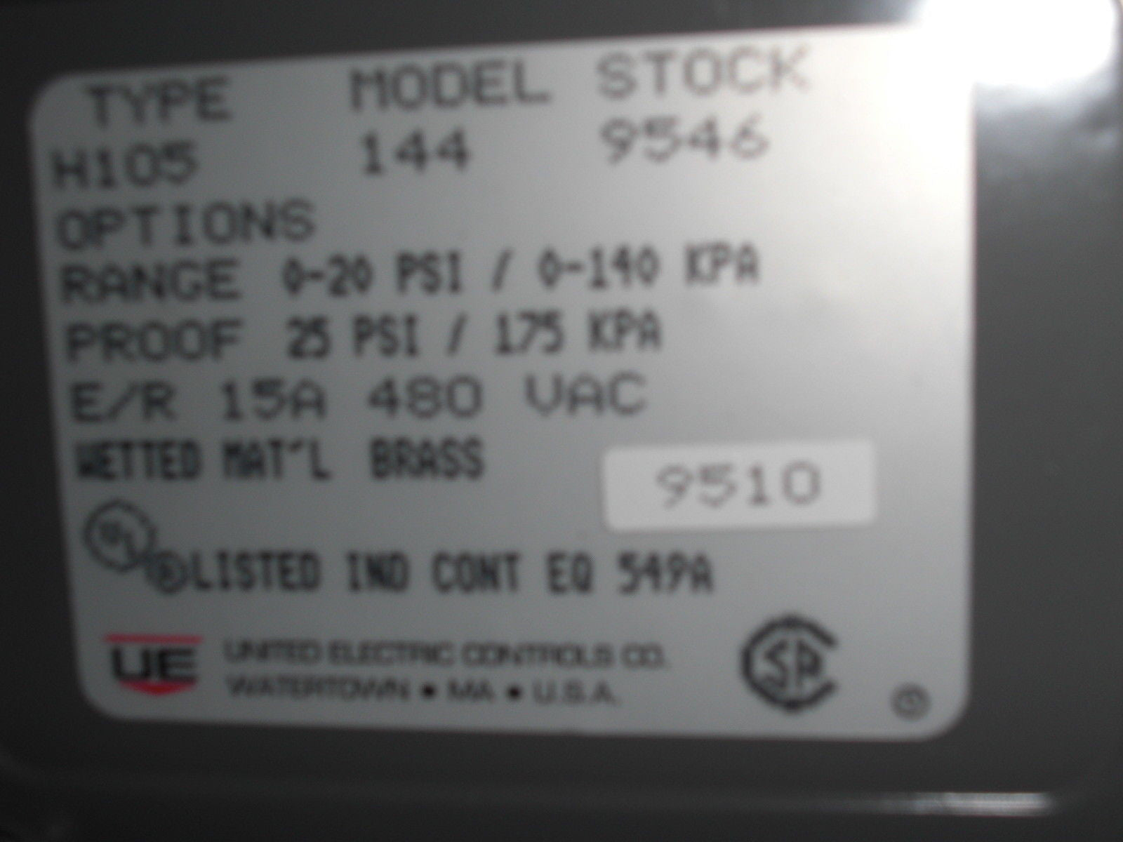 UNITED ELECTRIC H105-144 *NEW IN BOX*