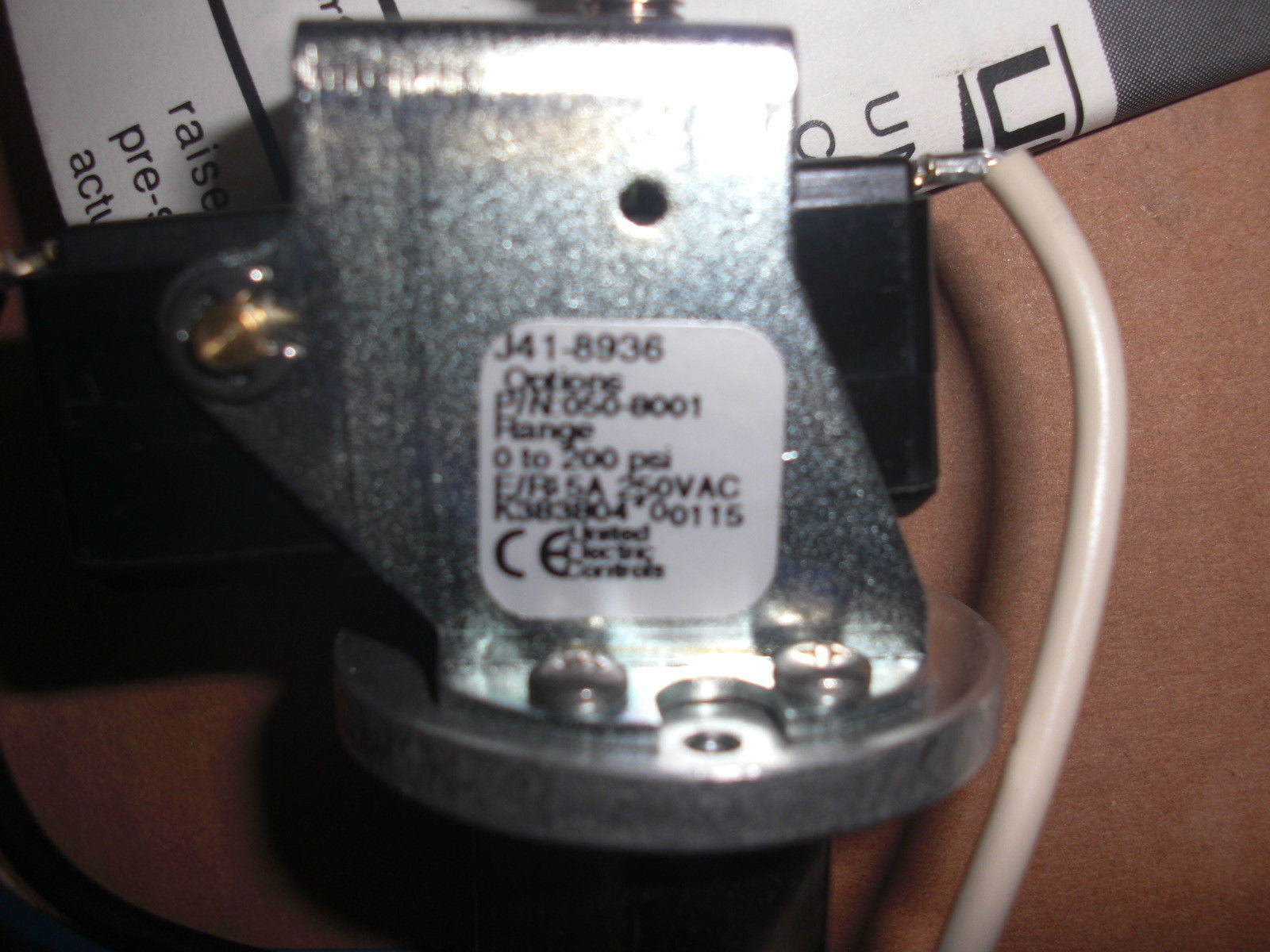 UNITED ELECTRIC JL11-8936 *NEW*