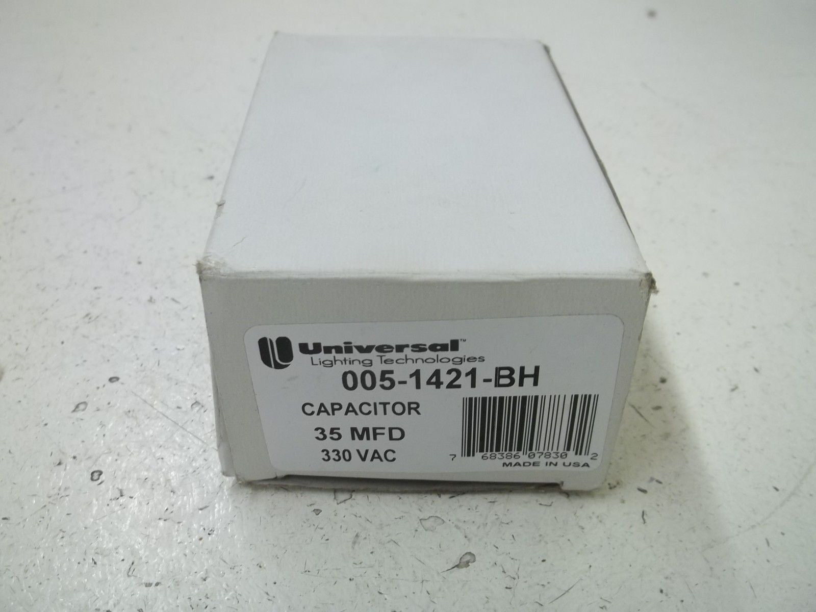 UNIVERSAL 005-1421-BH CAPACITOR 330VAC *NEW IN BOX*