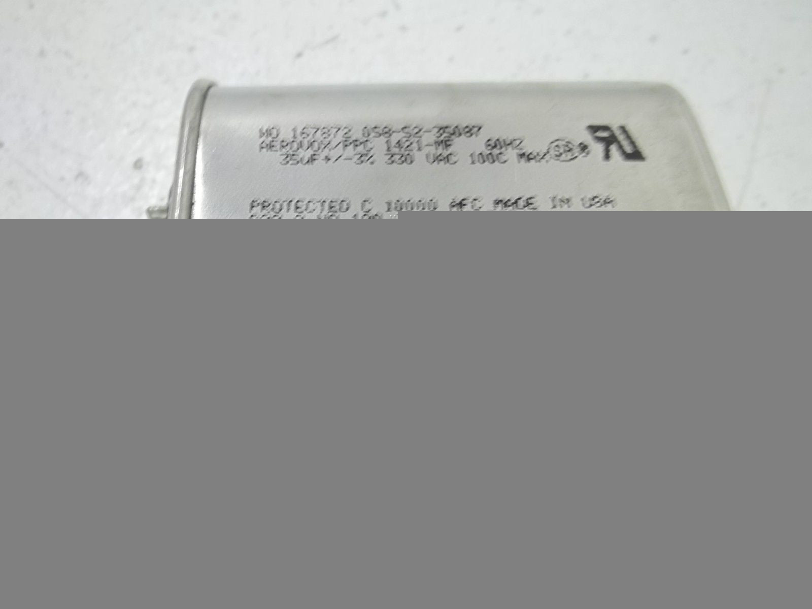 UNIVERSAL 005-1421-BH CAPACITOR 330VAC *NEW IN BOX*