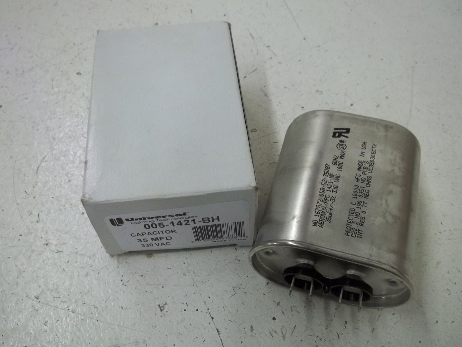 UNIVERSAL 005-1421-BH CAPACITOR 330VAC *NEW IN BOX*