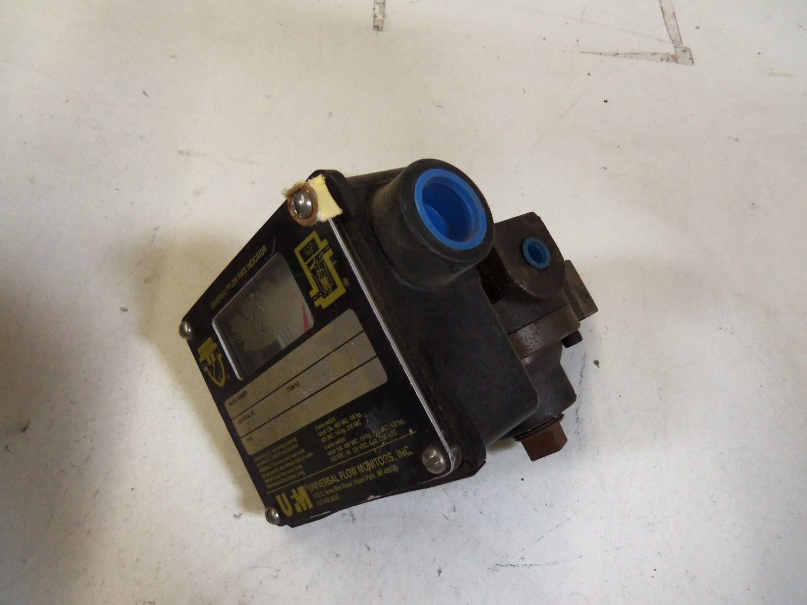 UNIVERSAL FLOW MONITORS, INC. FM-3-AL-LR-3EE-300 SSU-4-V-WP *USED*