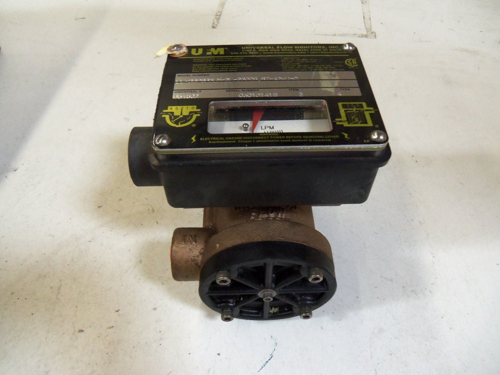 UNIVERSAL FLOW MONITORS, INC. LL-BBPSB5LM-2L-220CS.87-A2WU-C *USED*