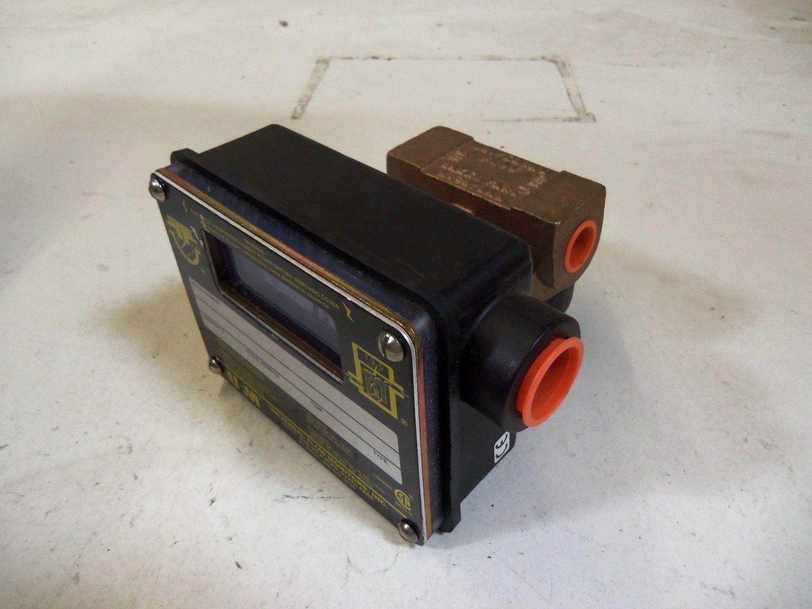 UNIVERSAL FLOW MONITORS, INC. SN-BSB2GLM-4-32V1.0-A1WD-C *NEW NO BOX *