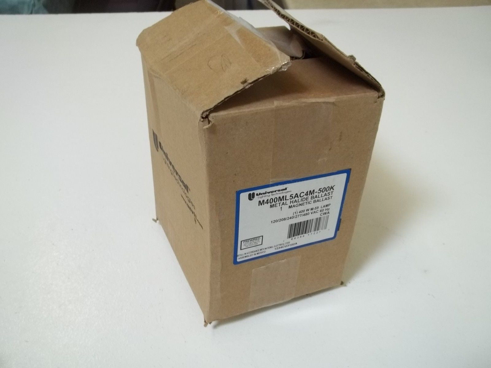 UNIVERSAL M400ML5AC4M-500K METAL HALIDE BALLAST*NEW IN BOX*