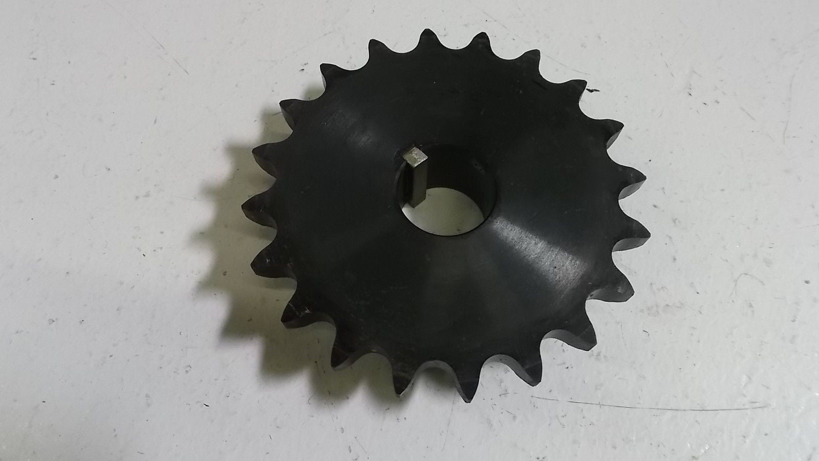 UST SPROCKET H60B20F-1 1/4 *USED*