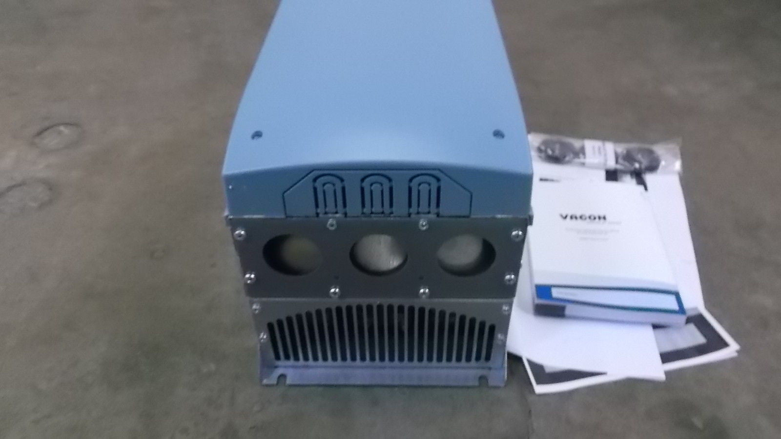 VACON NSX00882A2H0SSSA1A2000000 AC DRIVE *NEW IN BOX*
