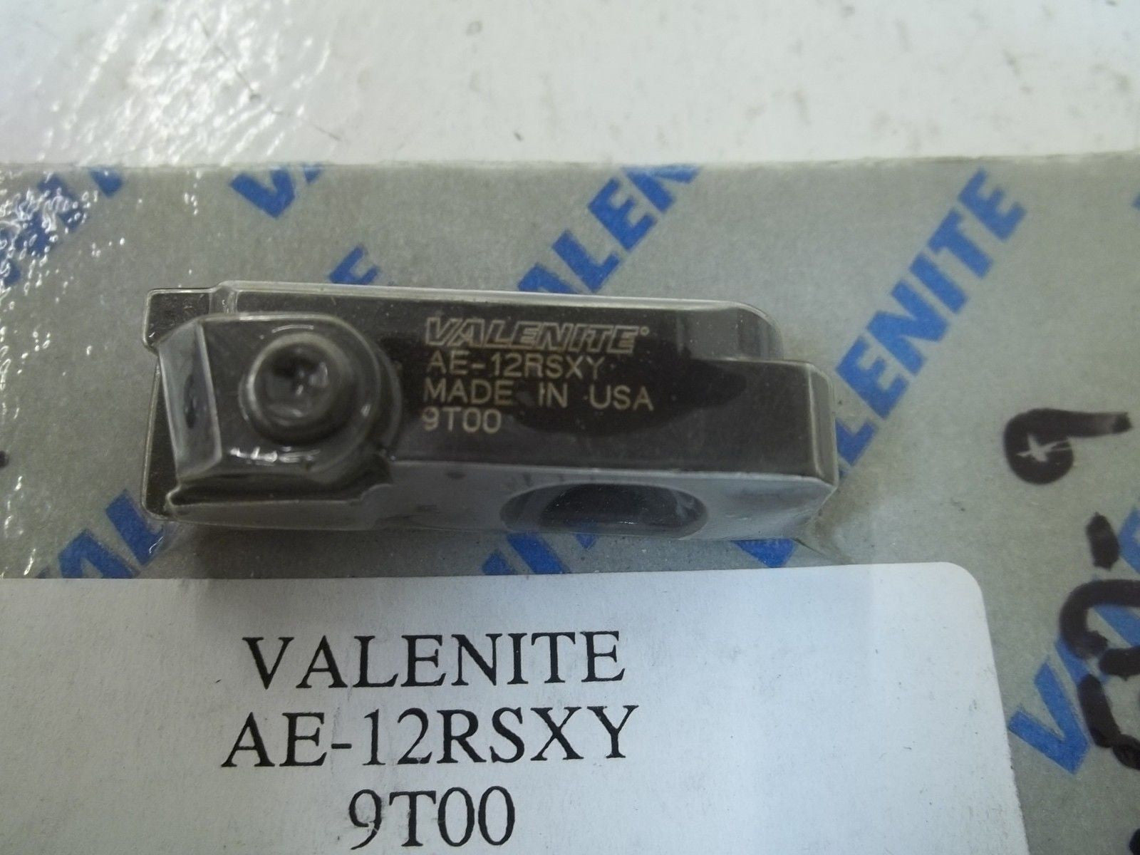 VALENITE AE-12RSXY-9T00 *NEW NO BOX*