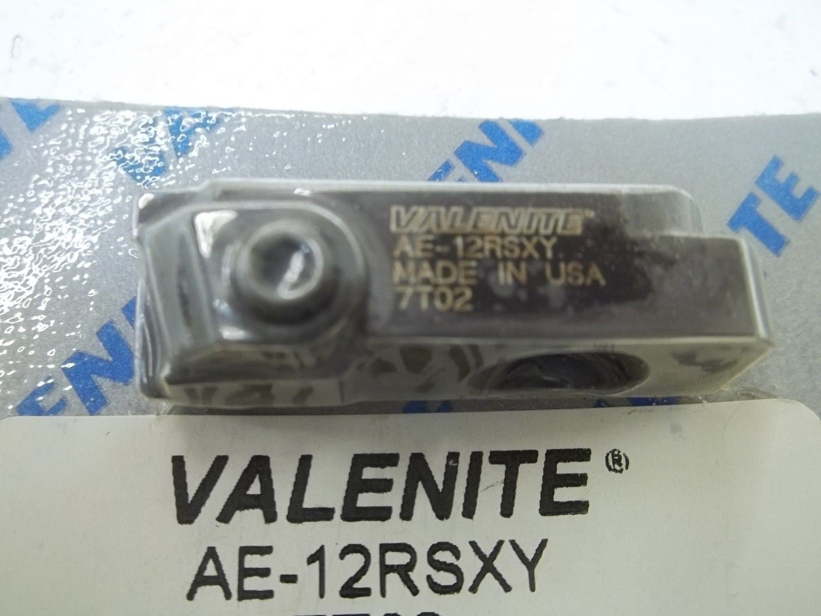 VALENITE AE-12RSXY-7T02 *NEW NO BOX*