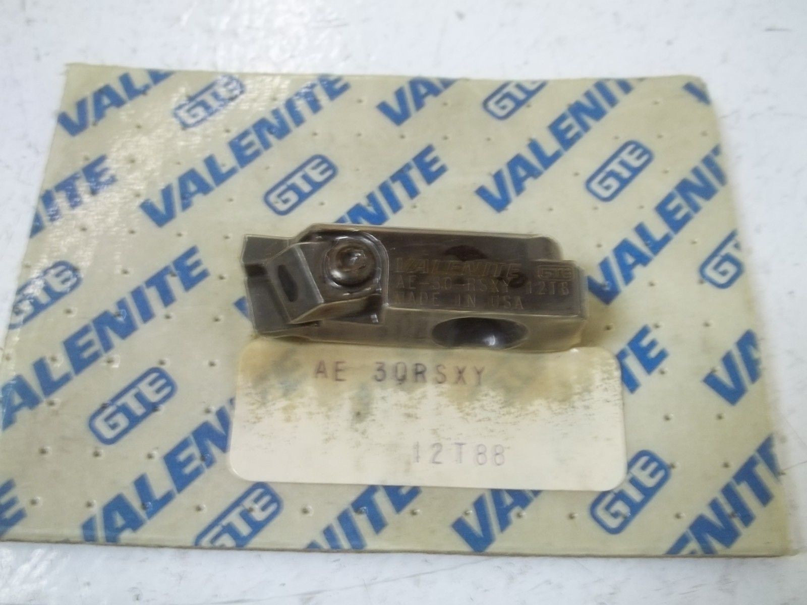 VALENITE AE-30-RSXY-12T8 *NEW NO BOX*