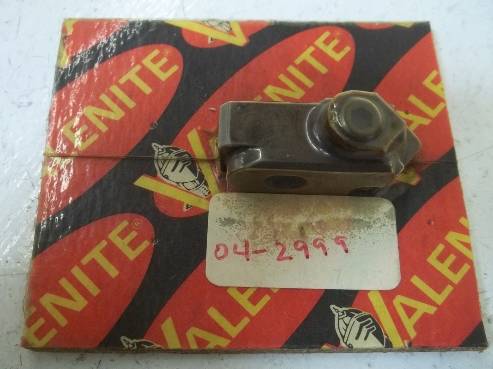 VALENITE AE-42RSWY-7T5 *NEW NO BOX*