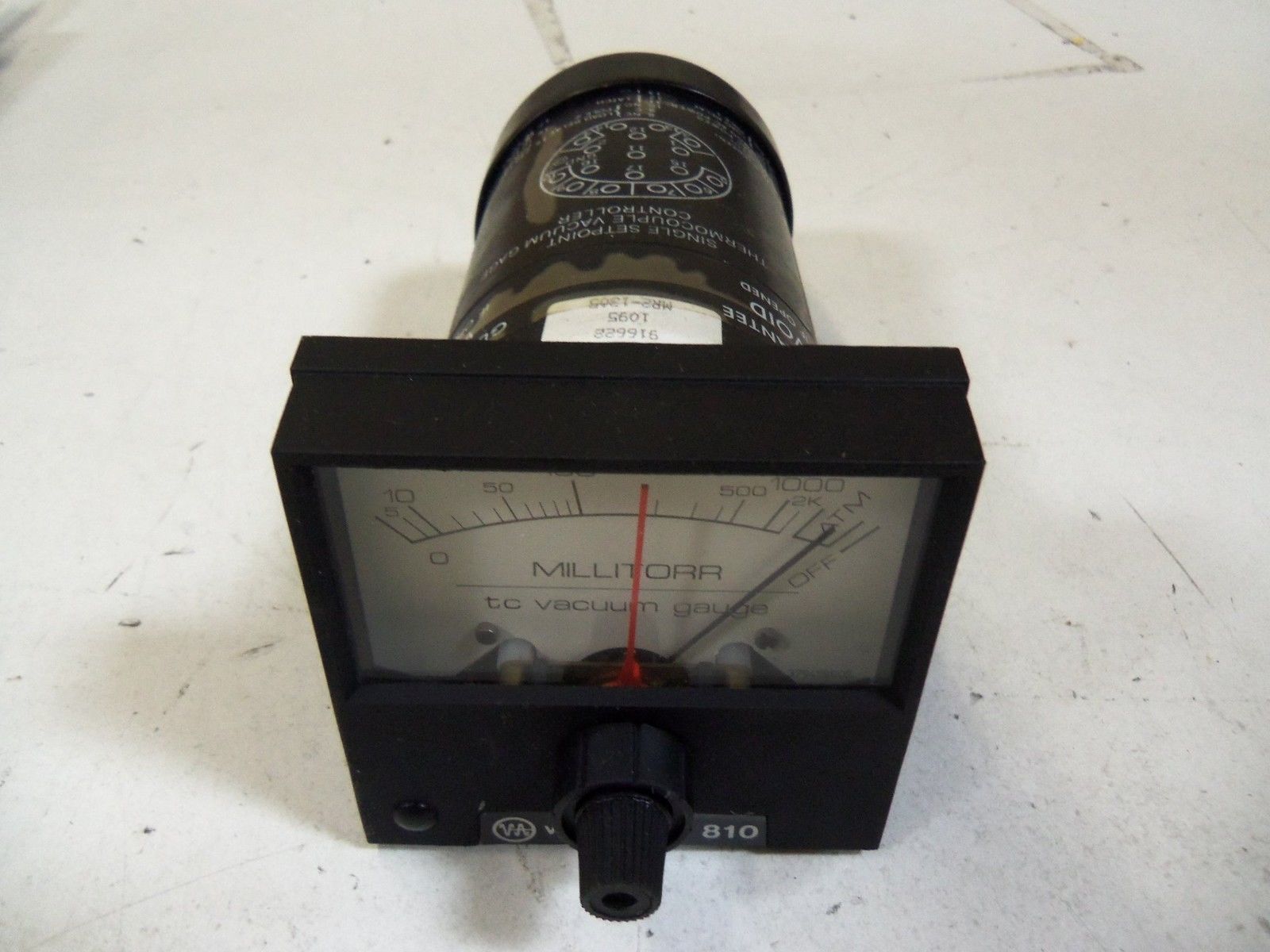 VARIAN MR2-1305 PANEL METER *USED*