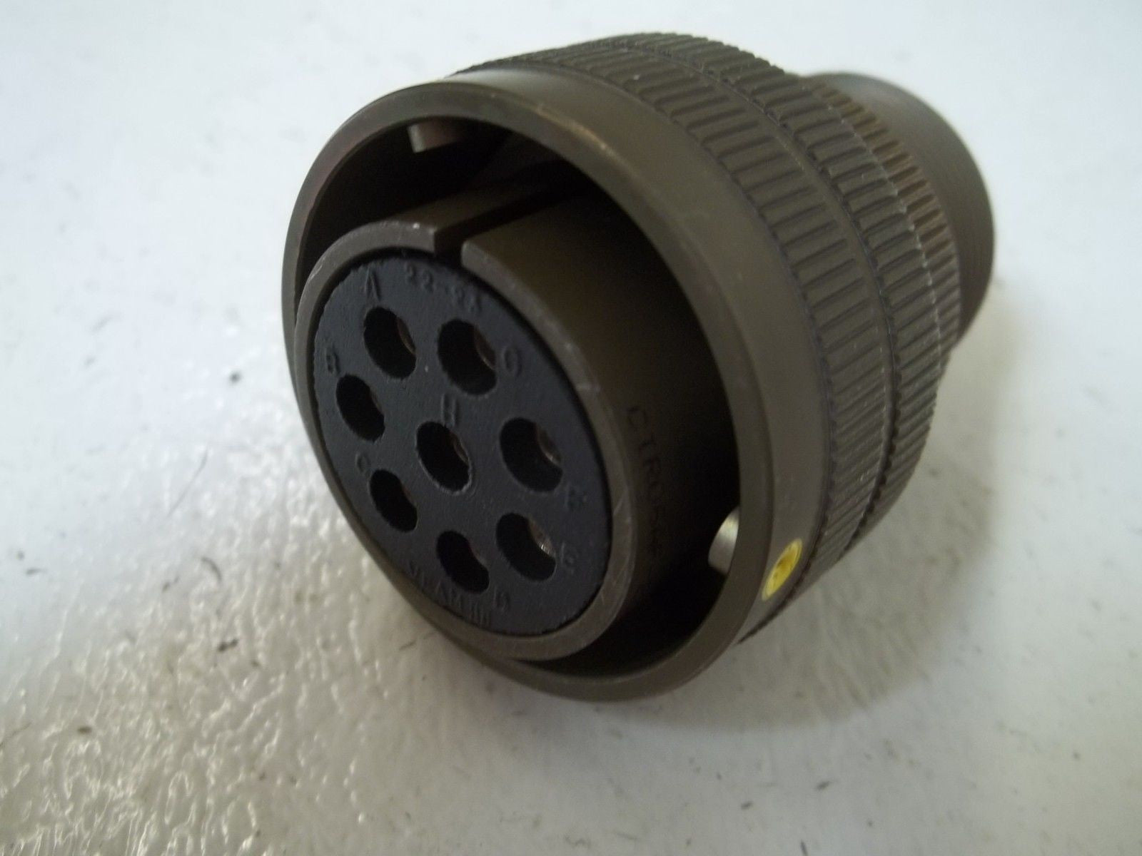 VEAM CIR06AF-22-23S CONNECTOR *NEW NO BOX*