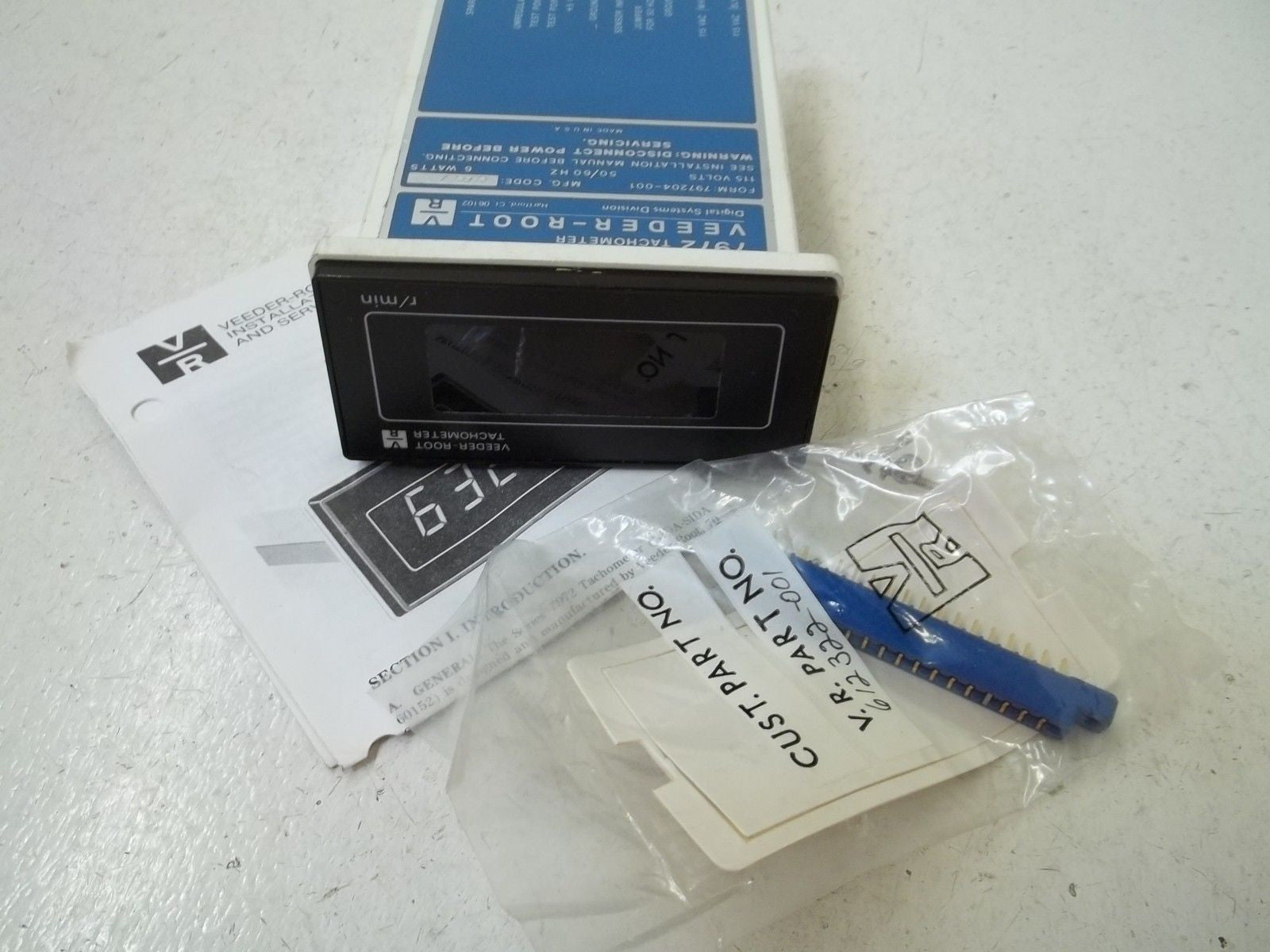 VEEDER-ROOT 797204-001 TACHOMETER *USED*