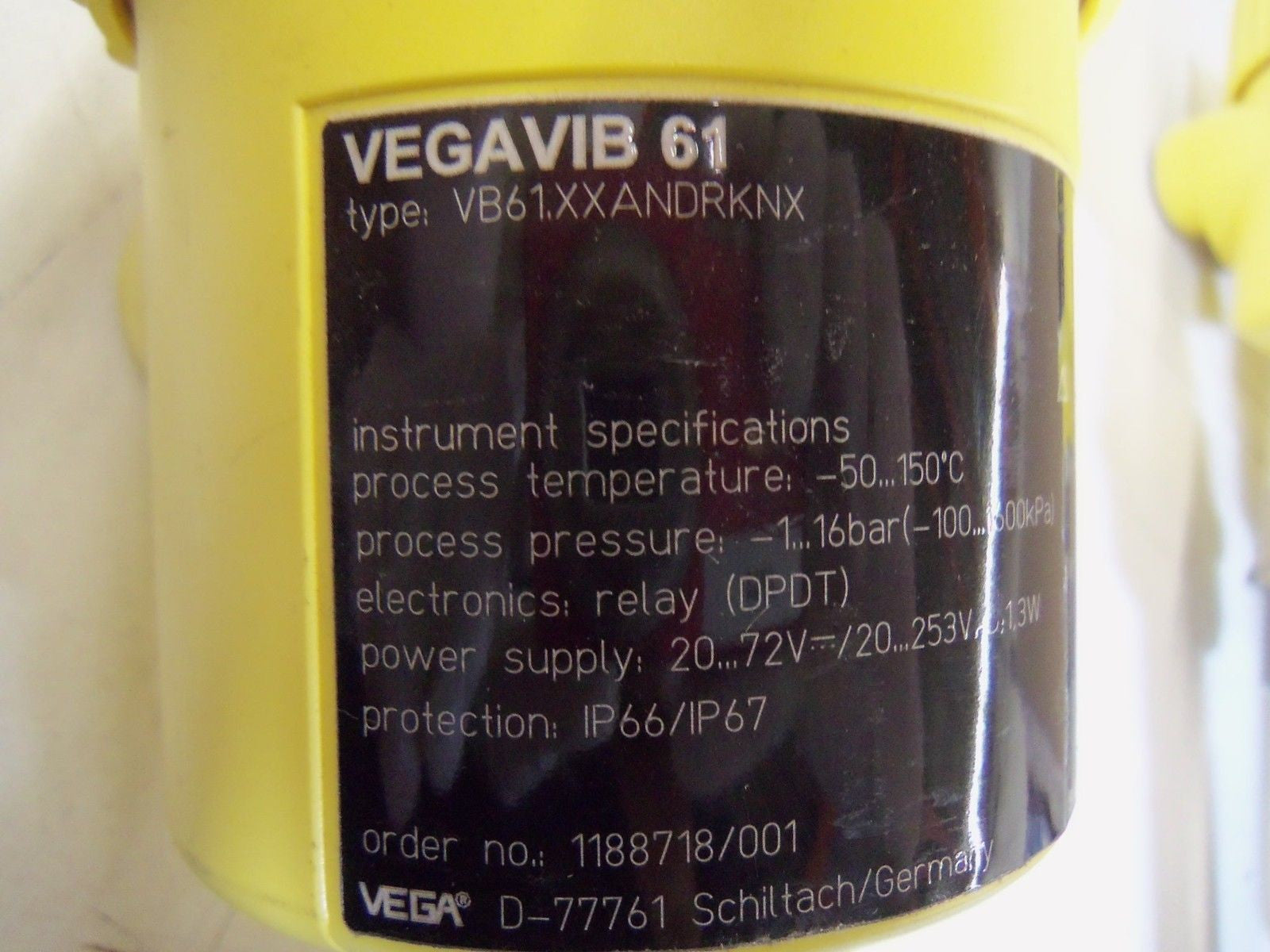 VEGA VB61.XXANDRKNX  LEVEL SWITCH VEGAV1B61 *USED*