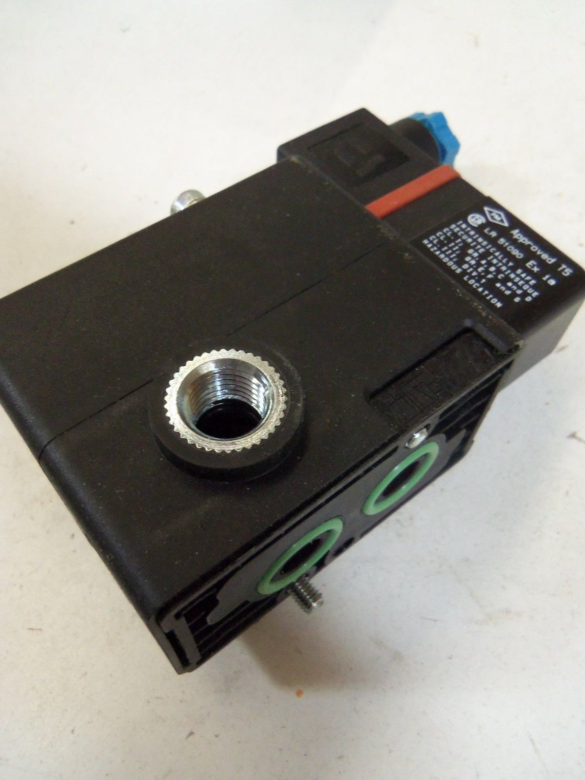 VELTRI CONTROLS V-SOLENOID II VS2IS-14NZP *NEW IN BOX*