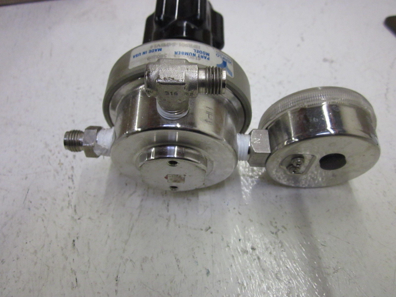 VERIFLU HFR901-S4PBV14 GAUGE *USED*