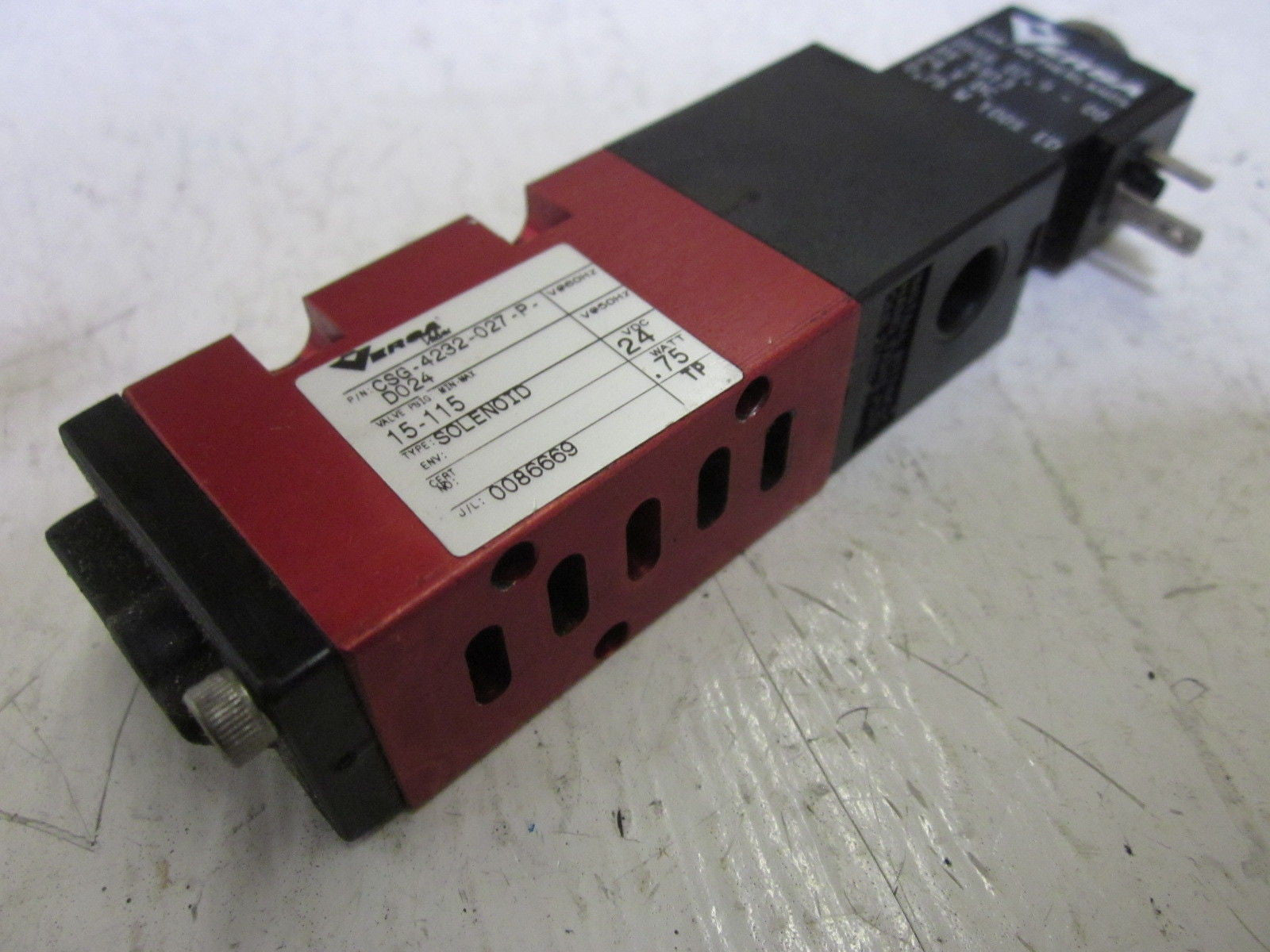 VERSA CSG-4232-027-P-D024 *USED*