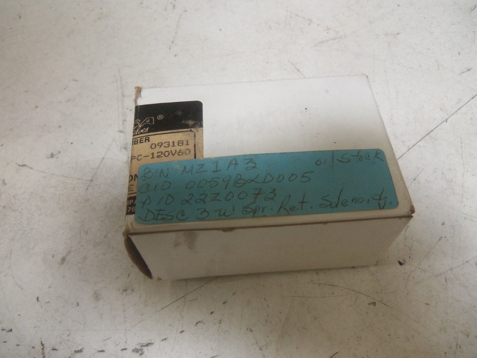 VERSA ESM-3302-44-H-PC-120V60 *NEW IN BOX*