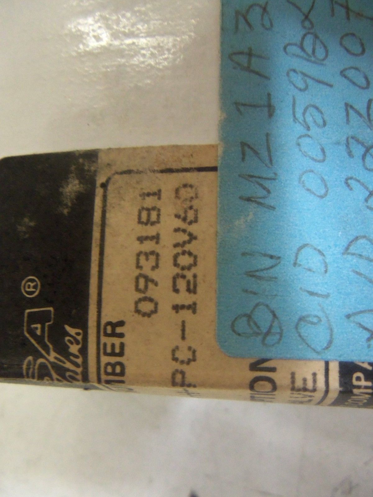 VERSA ESM-3302-44-H-PC-120V60 *NEW IN BOX*