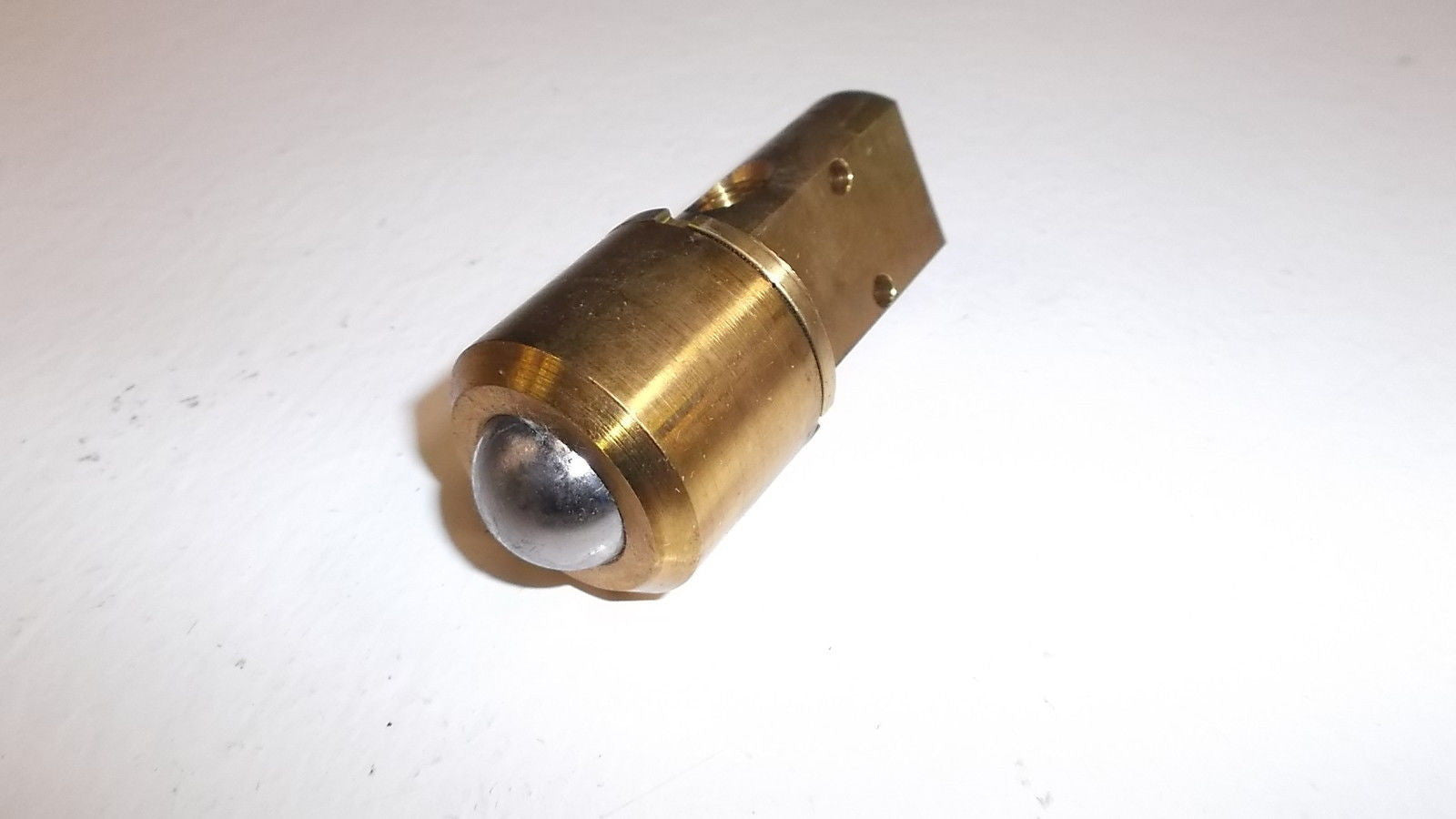 VERSA THREE WAY VALVE BIK-3208-66 *NEW*