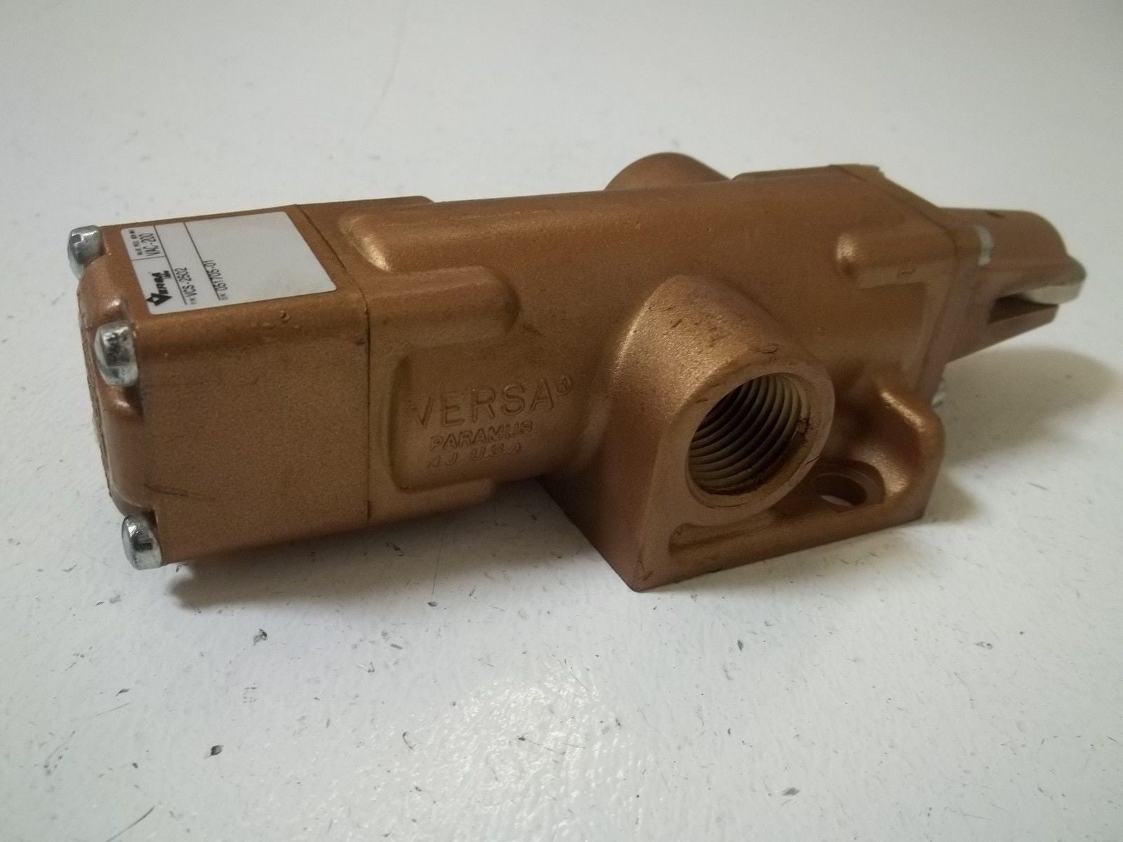VERSA VALVE VCS-2502 VALVE *NEW*
