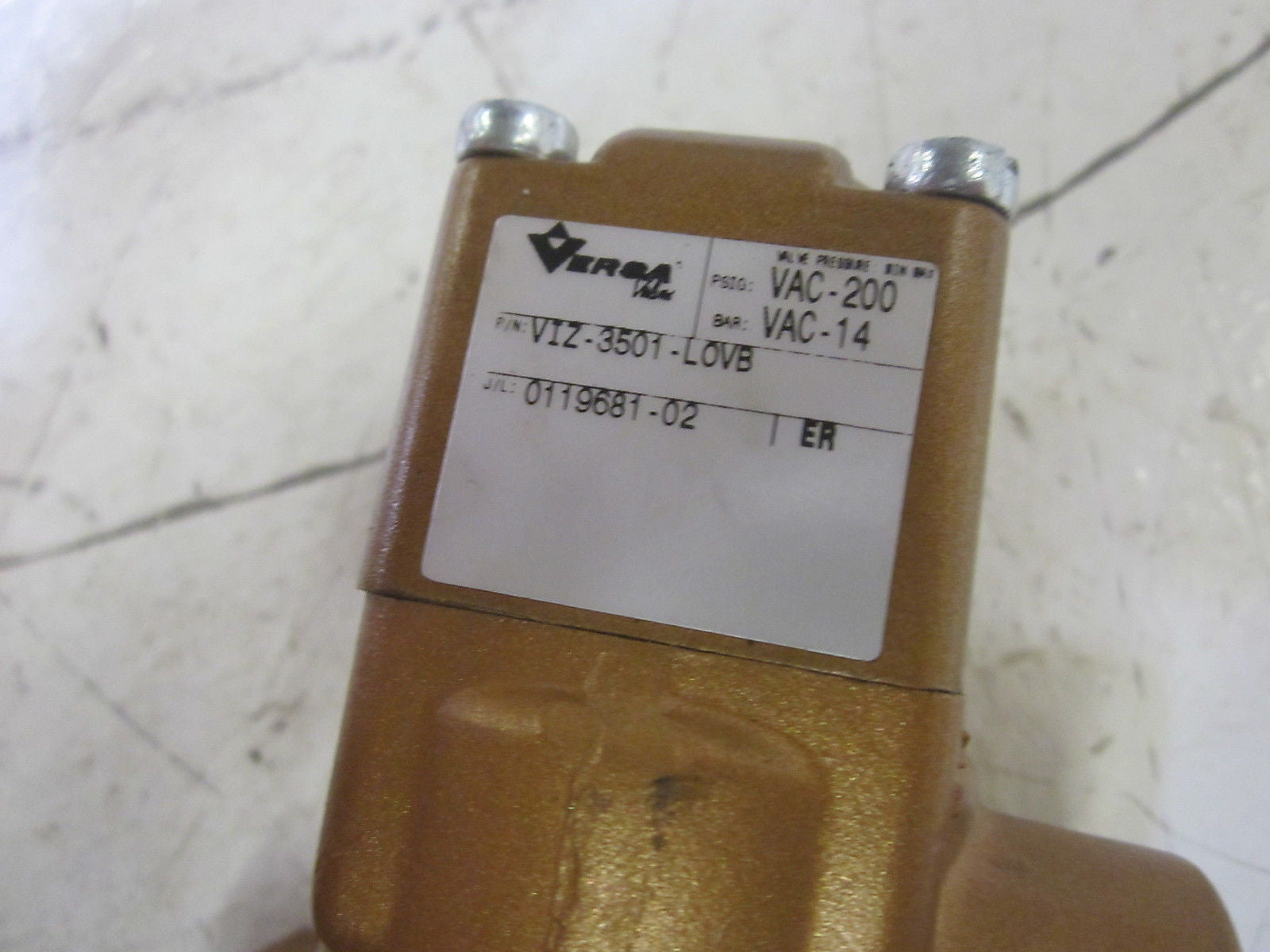 VERSA VIZ-3501-L0VB LOCKOUT VALVE  *USED*
