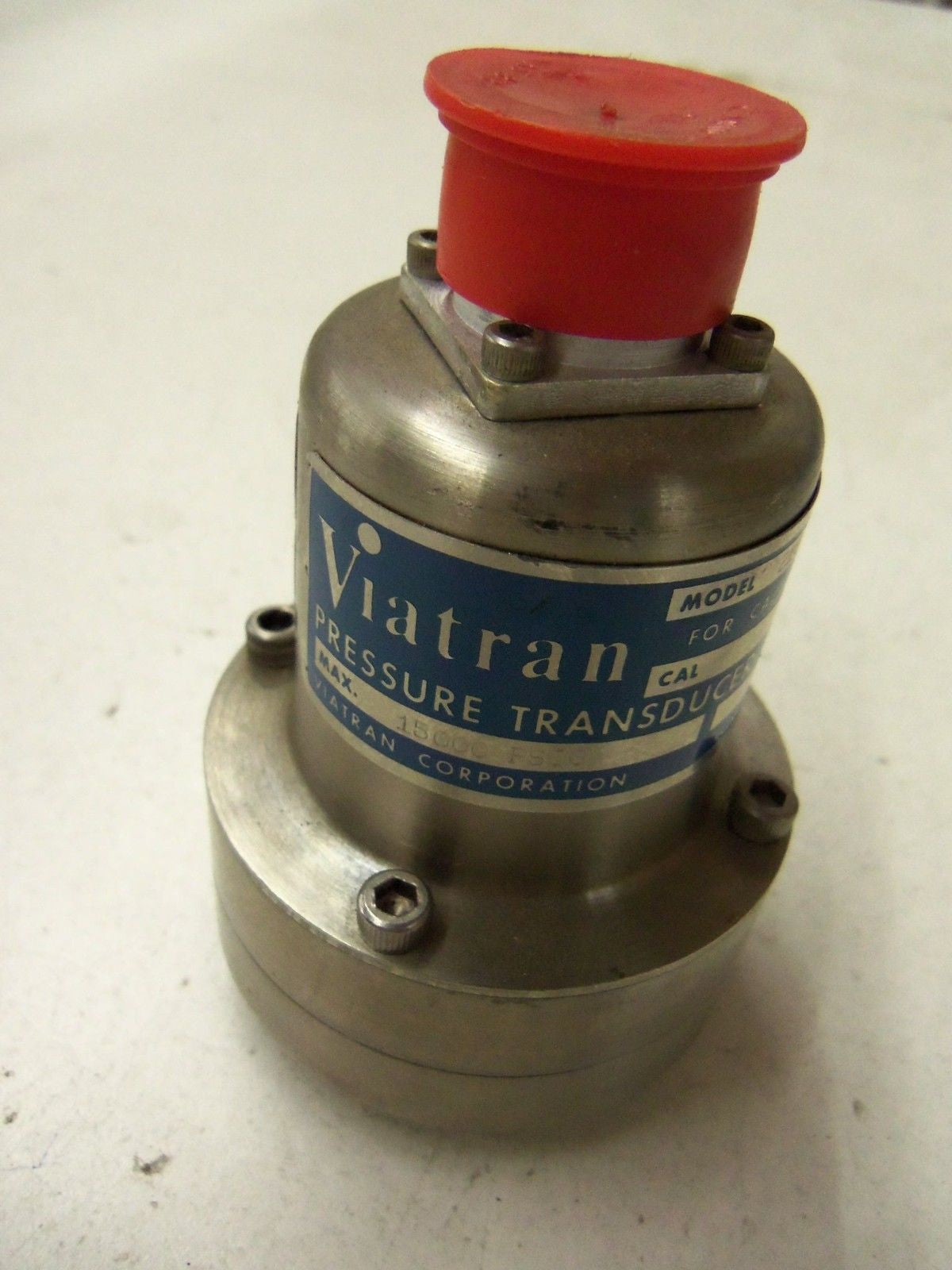 VIATRAN 2184BM2AAA20 PRESSURE TRANSDUCER 7982 PSIG *NEW NO BOX*
