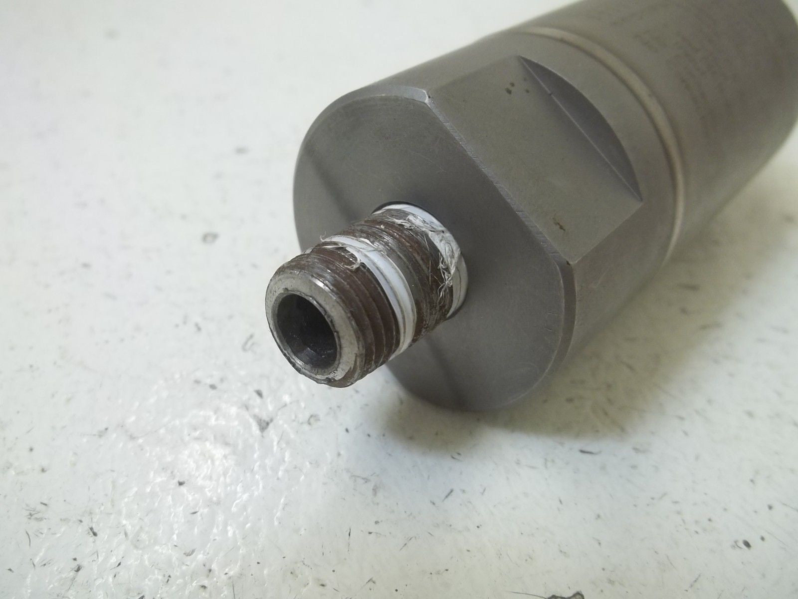 VIATRAN 24068P2AV360 PRESSURE TRANSDUCER *USED*