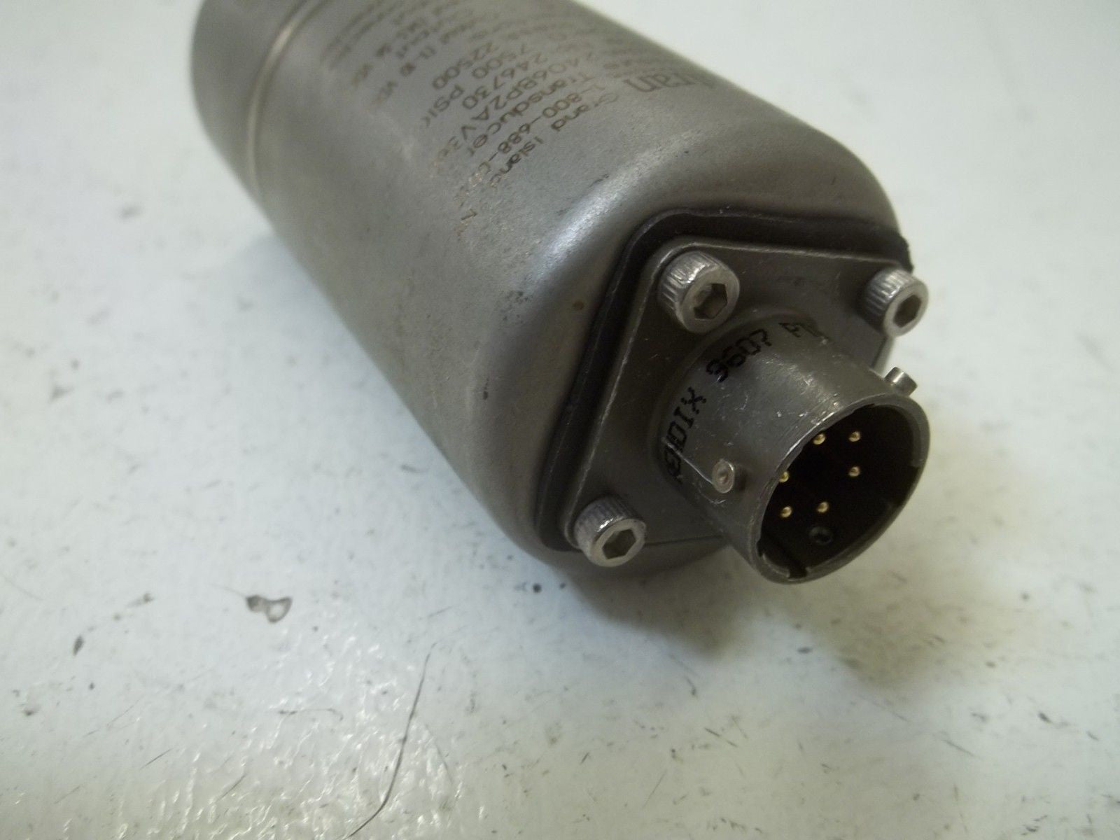 VIATRAN 24068P2AV360 PRESSURE TRANSDUCER *USED*