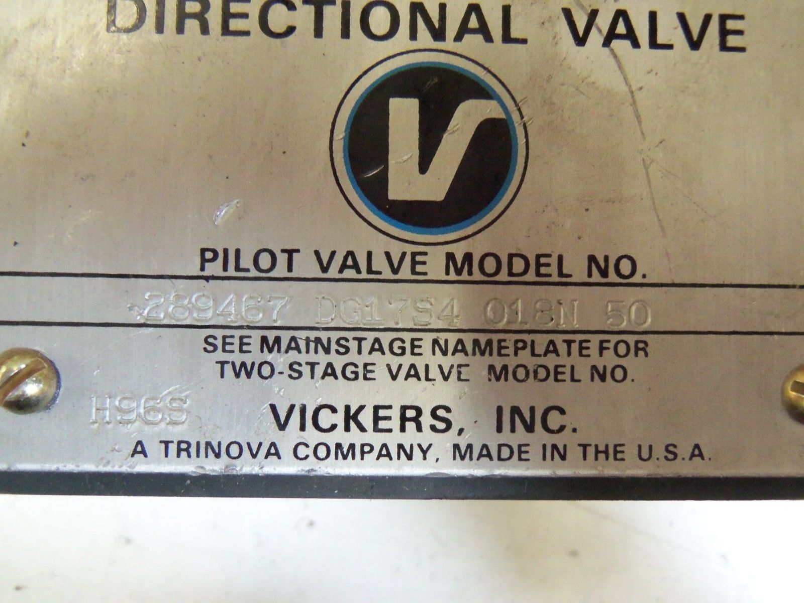 VICKERS 289467 DG17S4 018N 50 *USED*
