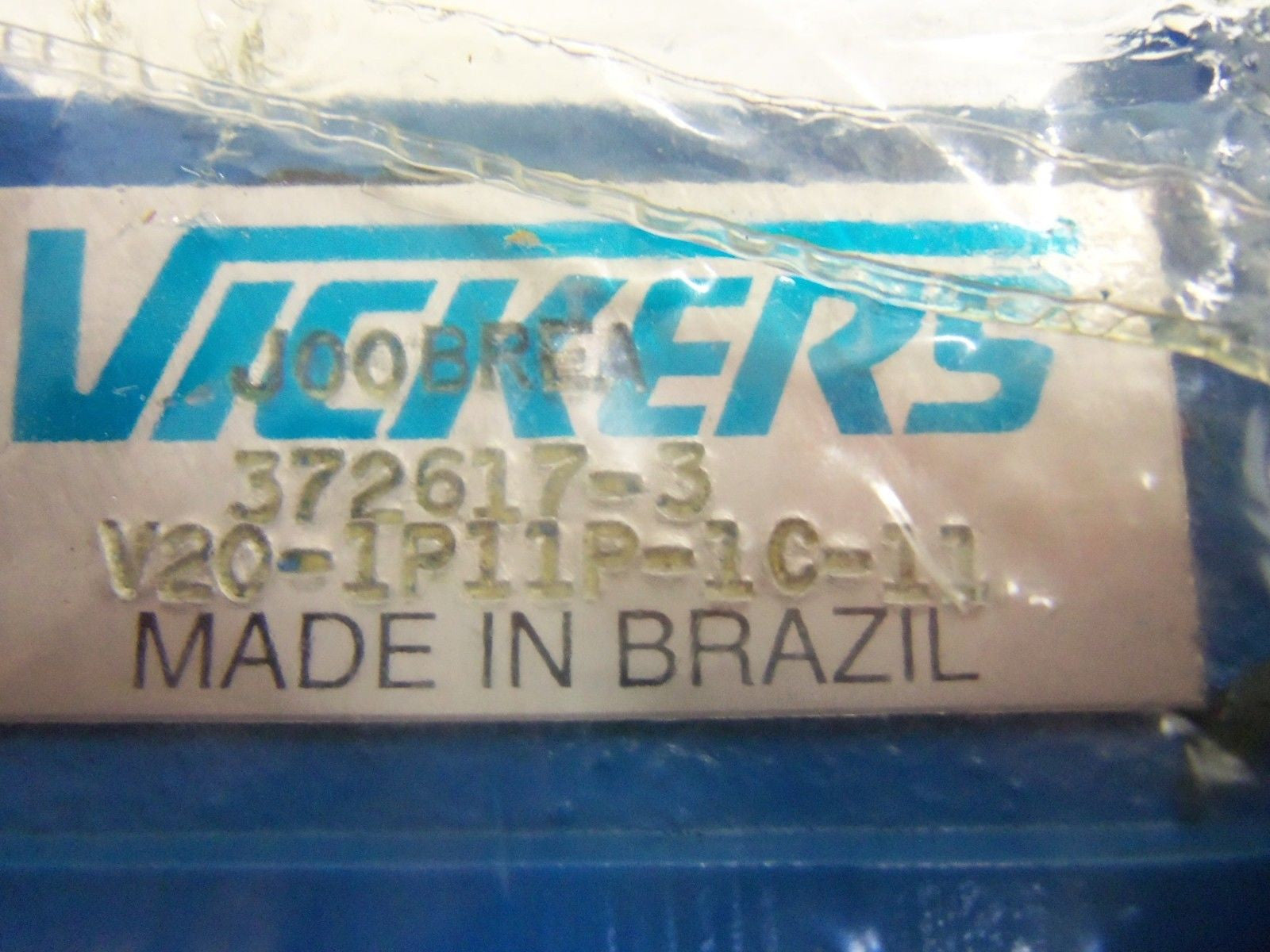 VICKERS V20-1P11P-1C-11 372617-3 (AS PICTURED) *NEW NO BOX*