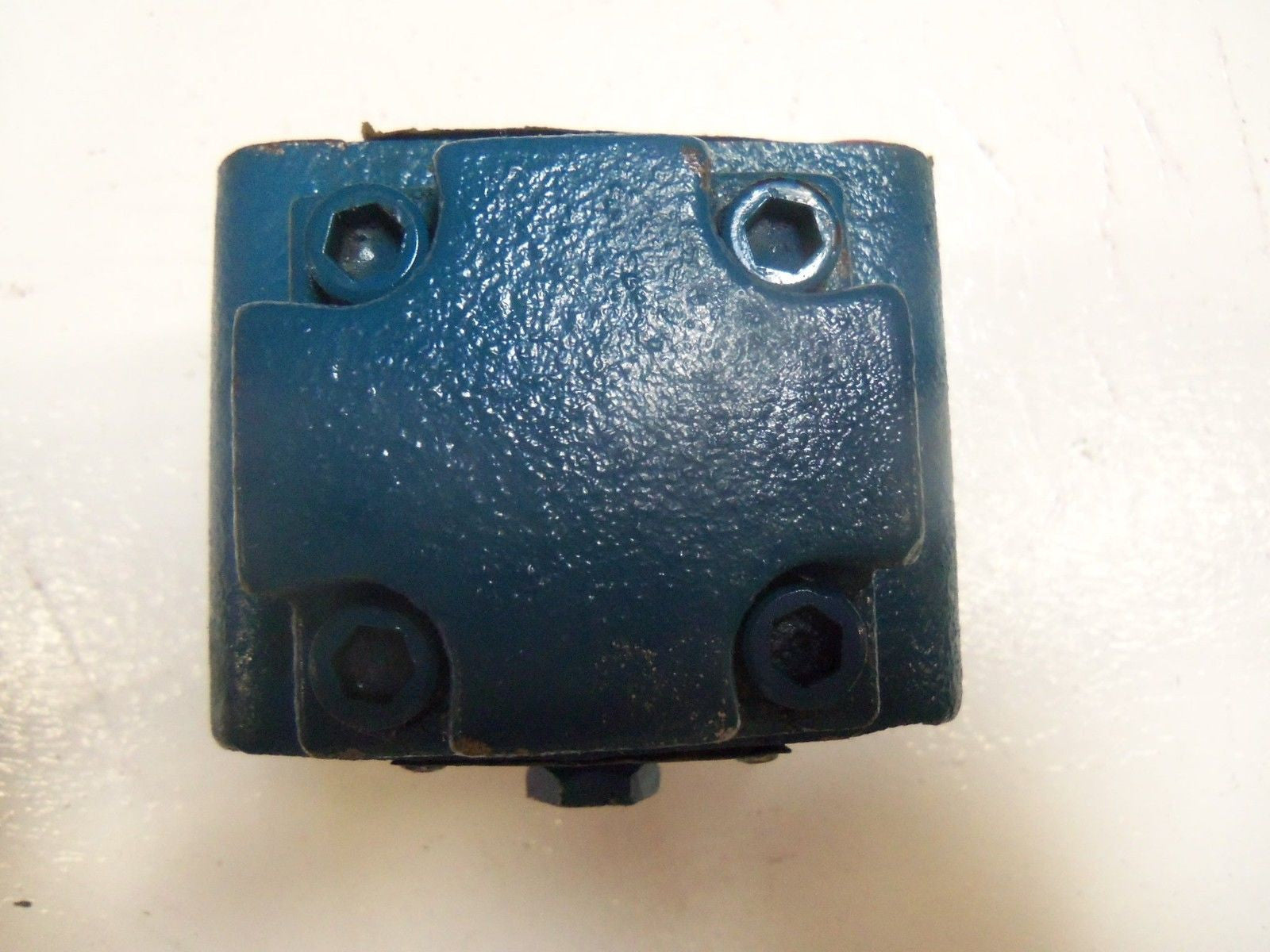 VICKERS 4CG-03-A-20 CHECK VALVE *USED*