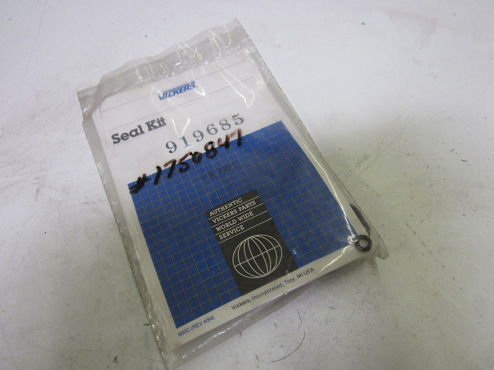 VICKERS 919685 *NEW NO BOX*