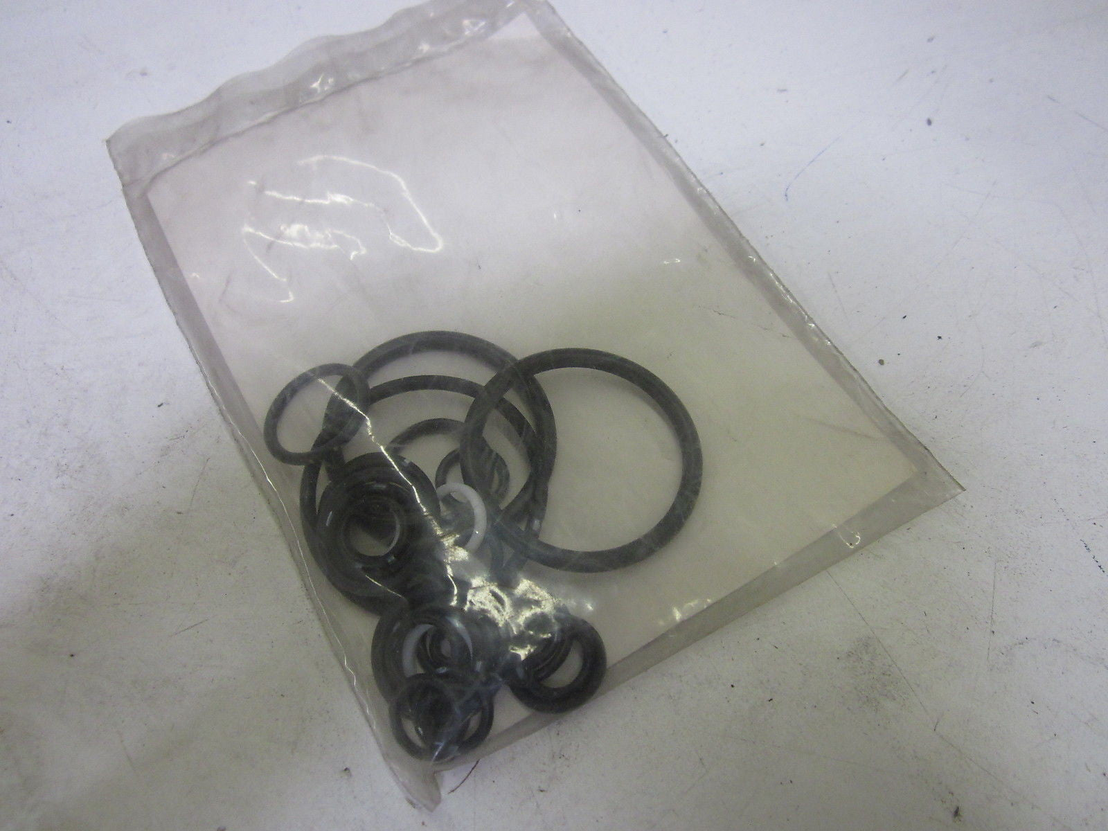 VICKERS 919685 *NEW NO BOX*