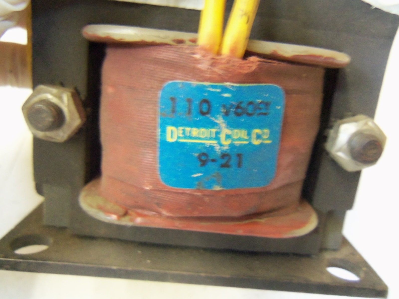 VICKERS COIL 108779D *USED*
