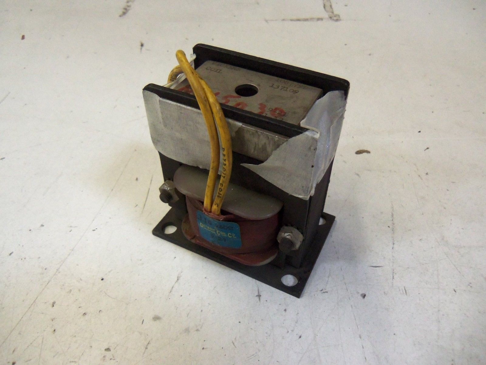 VICKERS COIL 108779D *USED*