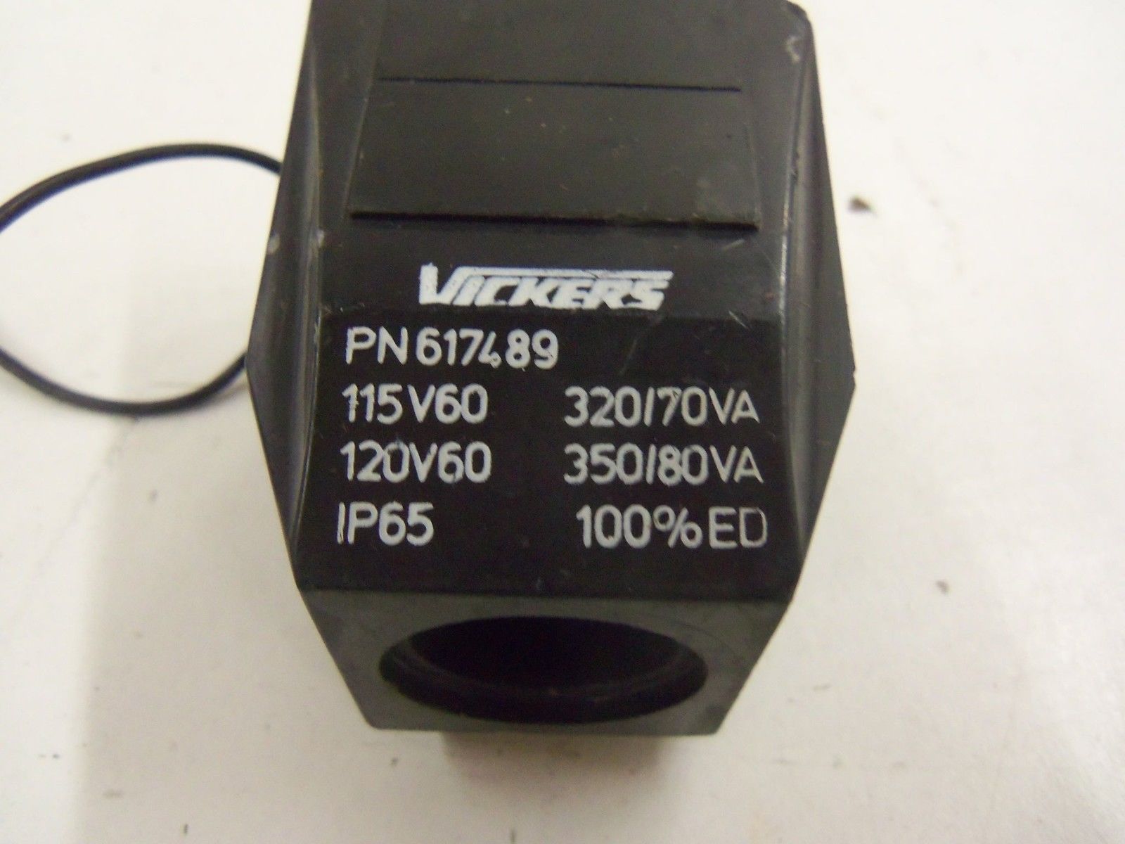 VICKERS COIL 617489 115V60 *USED *