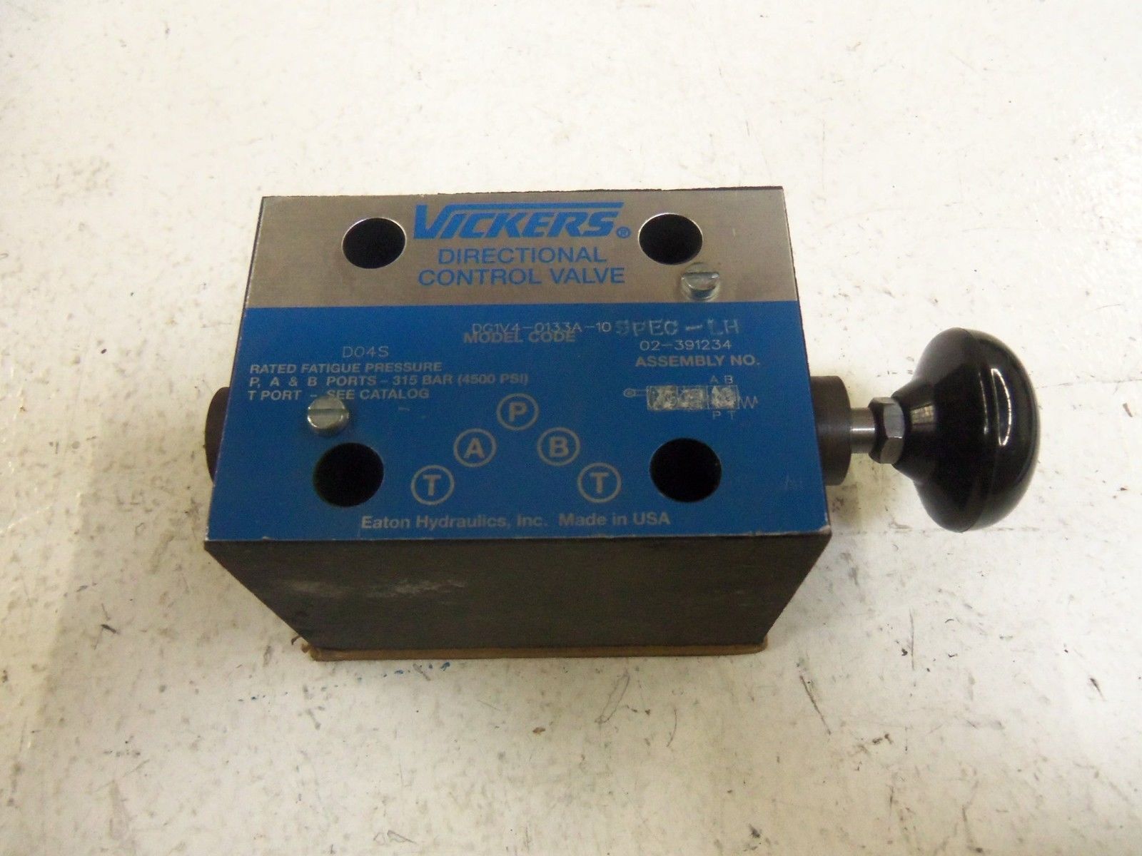 VICKERS DG1V4-0133A-10 SPEC-LH DIRECTIONAL CONTROL VALVE *NEW NO BOX*