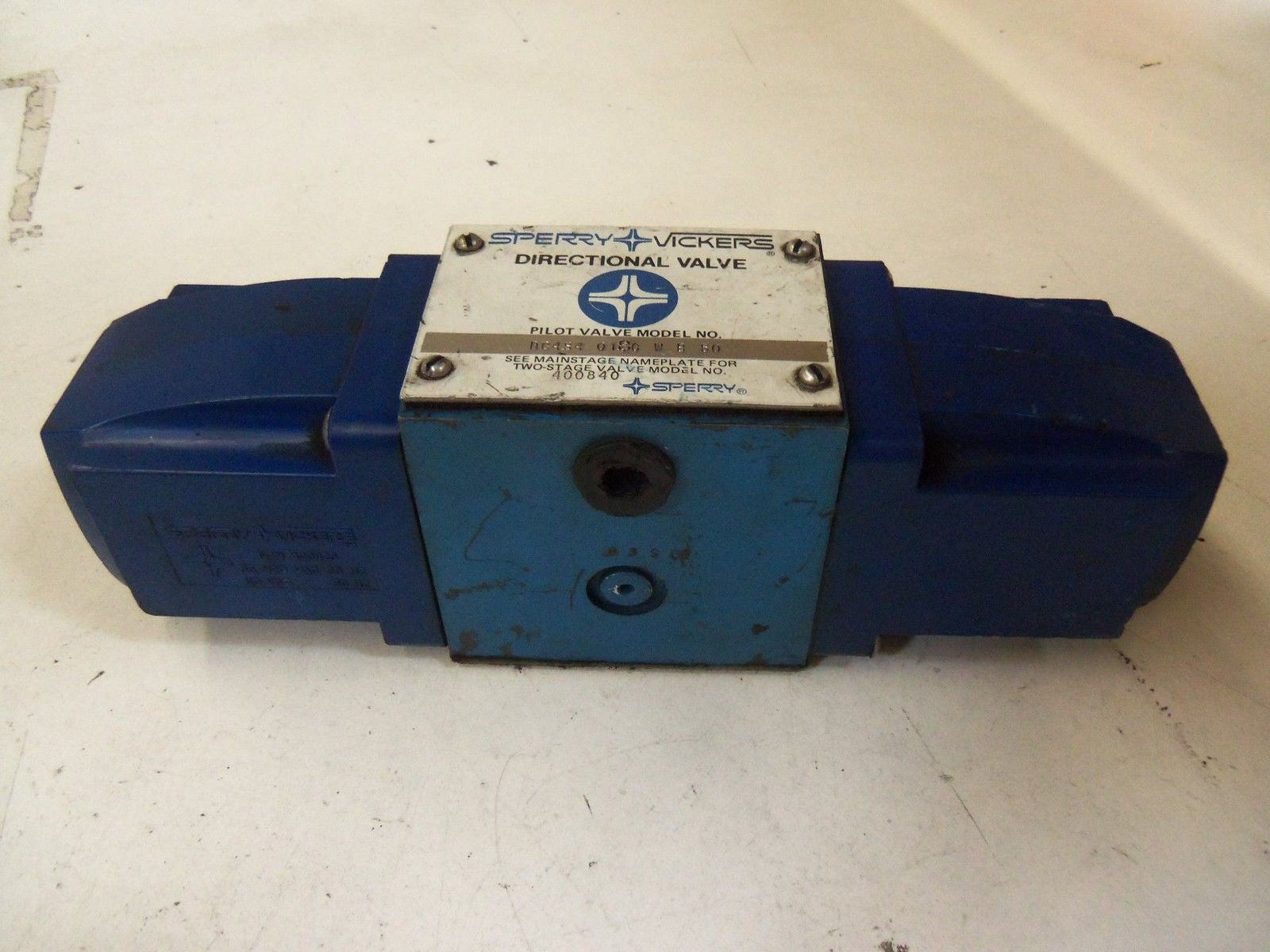 VICKERS DG4S4 018C W B 5 0 *USED*