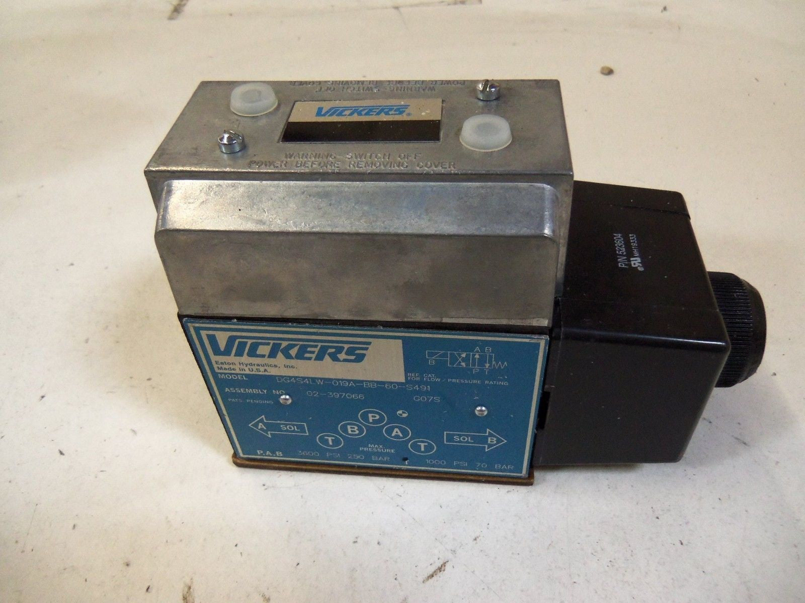 VICKERS DG4S4LW-019A-BB-60-S491  *NEW NO BOX*