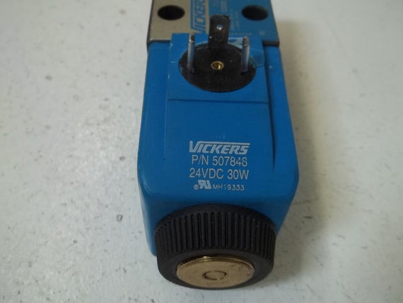 VICKERS DG4V-3-2A-M-U-H7-60 SOLENOID VALVE *USED*