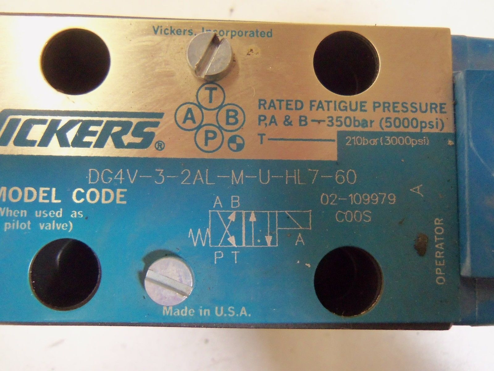 VICKERS DG4V-3-2AL-M-U-HL7-60 *USED*